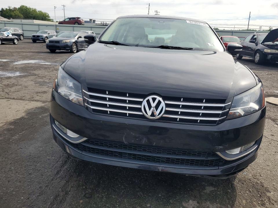 2014 Volkswagen Passat მანქანა იყიდება აუქციონზე, vin: 1VWCT7A38EC105345, აუქციონის ნომერი: 67503776