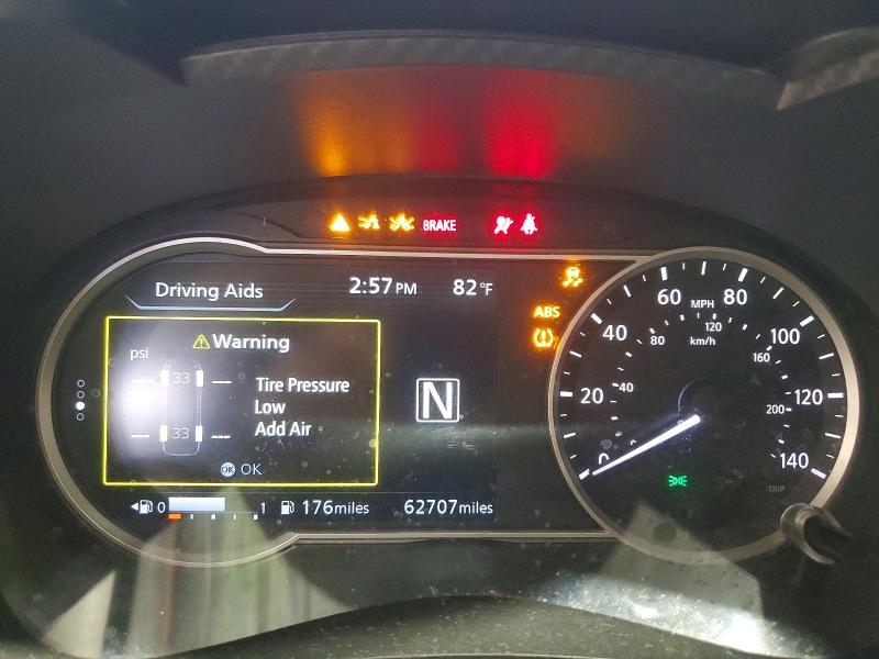 68290666 :رقم المزاد ، 3N1CN8EV8LL835811 vin ، 2020 Nissan Versa مزاد بيع