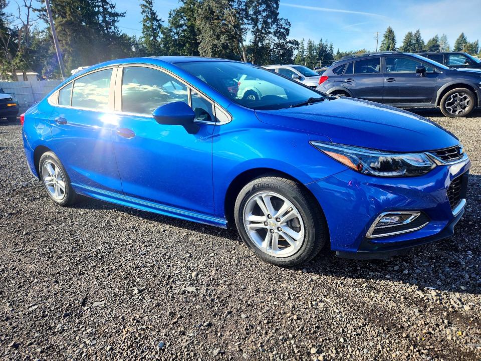 Продаж на аукціоні авто 2017 Chevrolet Cruze, vin: 1G1BE5SMXH7168098, номер лоту: 69920326