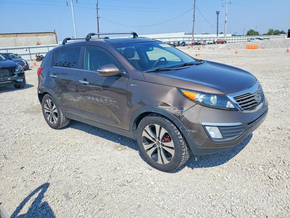 66484616 :رقم المزاد ، KNDPCCA23B7086910 vin ، 2011 Kia Sportage مزاد بيع