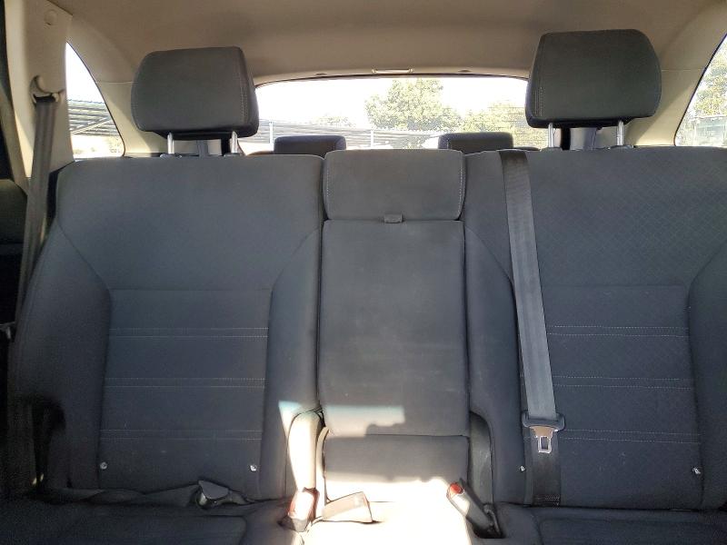 70076856 :رقم المزاد ، 5XYPG4A52HG217941 vin ، 2017 Kia Sorento مزاد بيع