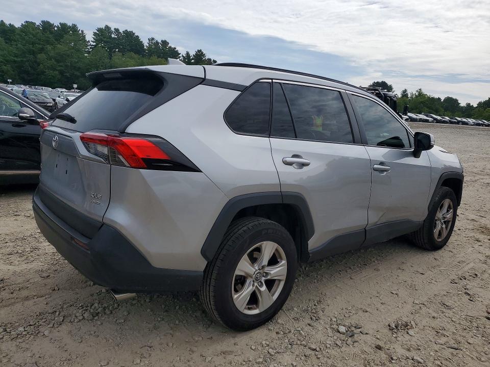 Продаж на аукціоні авто 2021 Toyota Rav4, vin: 2T3P1RFV0MC141138, номер лоту: 68039656