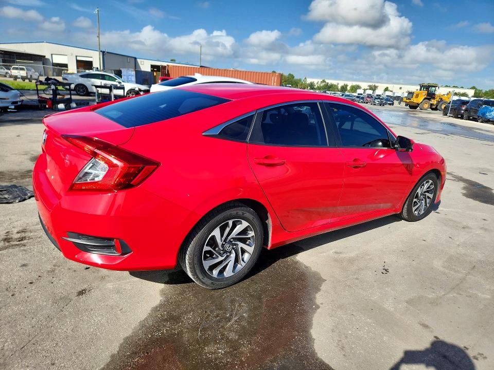 Продаж на аукціоні авто 2016 Honda Civic, vin: 2HGFC2F72GH560627, номер лоту: 69098896