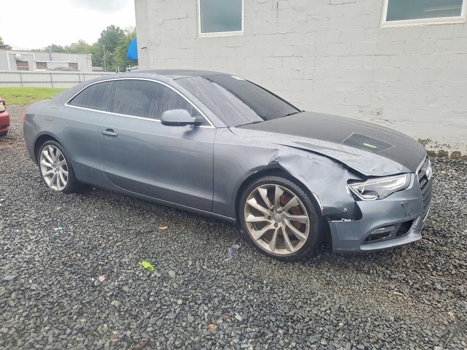 Продажа на аукционе авто 2013 Audi A5, vin: WAULFAFR2DA066733, номер лота: 65898086