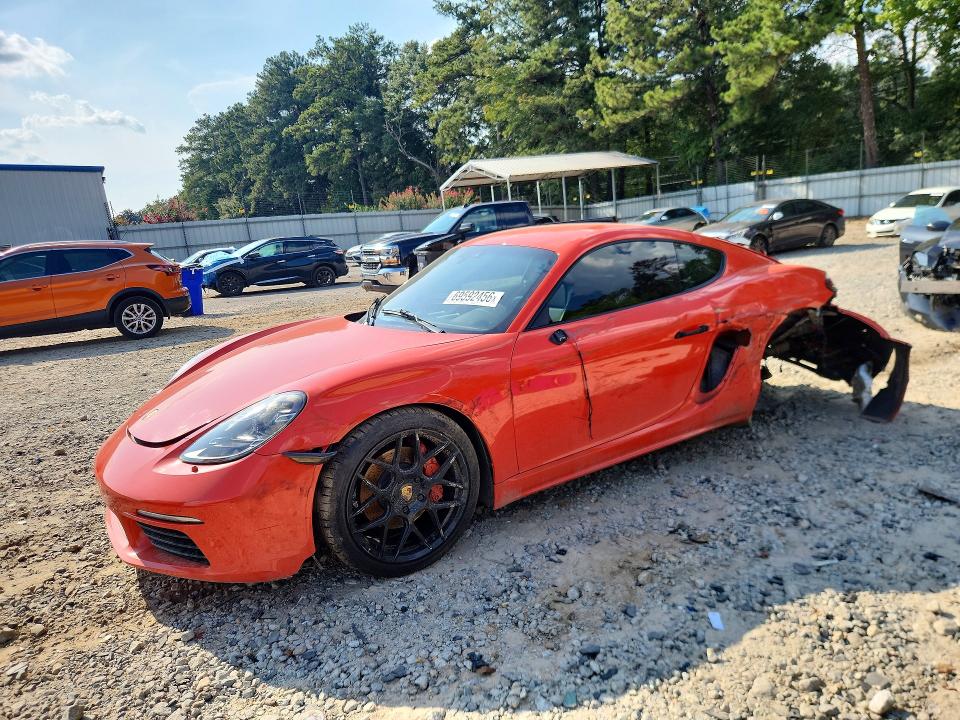 69592456 :رقم المزاد ، WP0AB2A84HS285509 vin ، 2017 Porsche Cayman مزاد بيع
