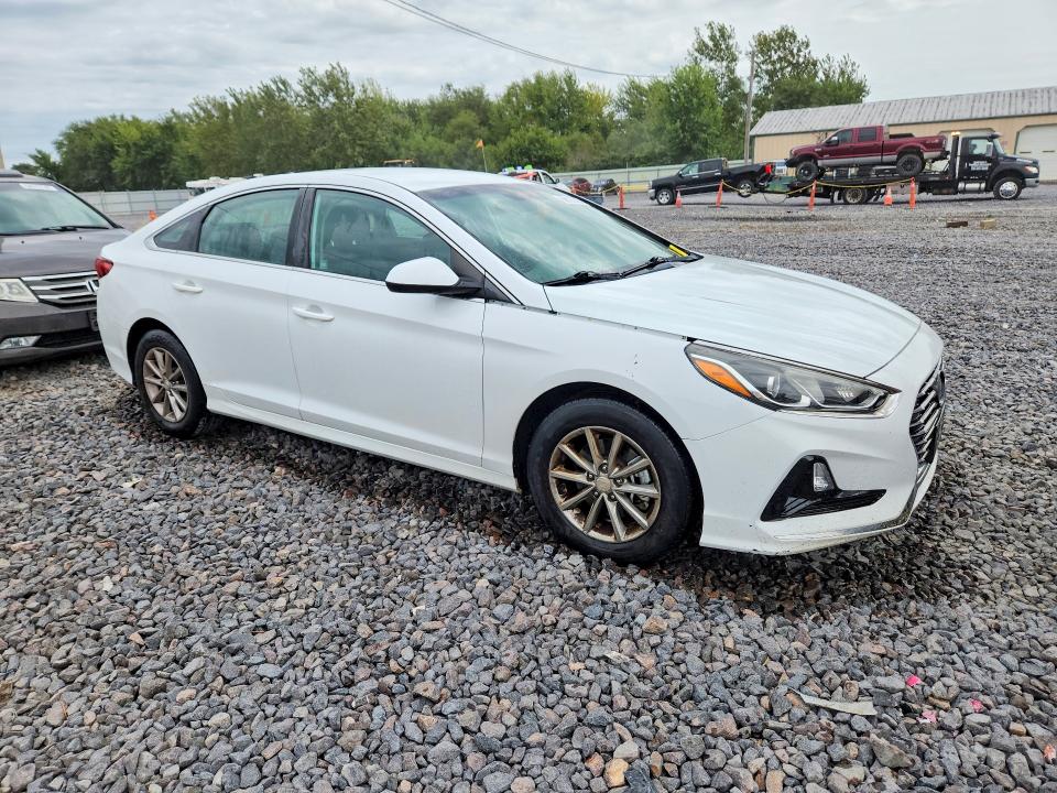 68833306 :رقم المزاد ، 5NPE24AF7JH693289 vin ، 2018 Hyundai Sonata مزاد بيع