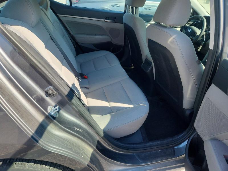 67528296 :رقم المزاد ، 5NPD84LF4JH253862 vin ، 2018 Hyundai Elantra مزاد بيع