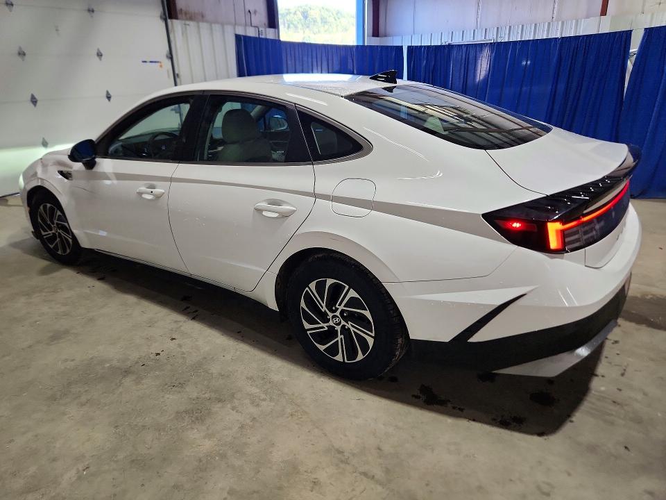 2026 Hyundai Sonata Hybrid მანქანა იყიდება აუქციონზე, vin: KMHL24JJ0TA135754, აუქციონის ნომერი: 71035576