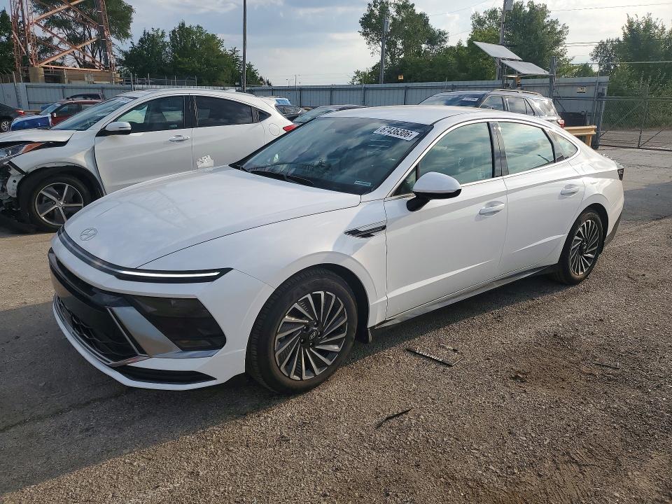 2025 Hyundai Sonata Hybrid მანქანა იყიდება აუქციონზე, vin: KMHL34JJ9SA108466, აუქციონის ნომერი: 67436306