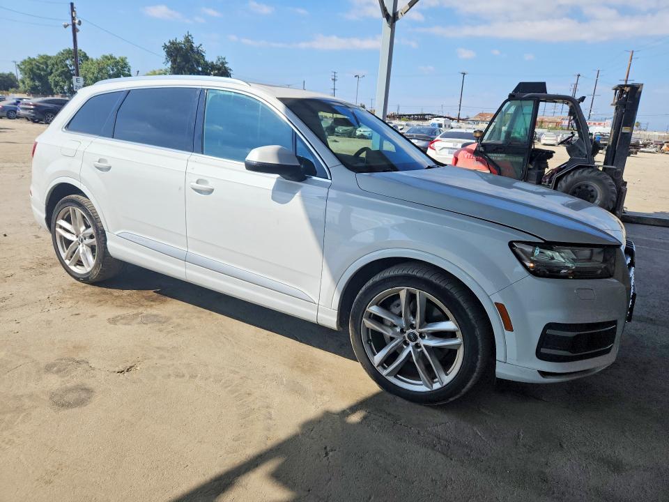 69914356 :رقم المزاد ، WA1VAAF7XHD018937 vin ، 2017 Audi Q7 مزاد بيع