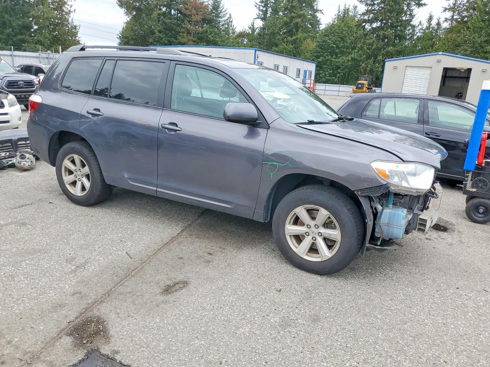 2010 Toyota Highlander მანქანა იყიდება აუქციონზე, vin: 5TDJK3EH8AS015858, აუქციონის ნომერი: 68238476