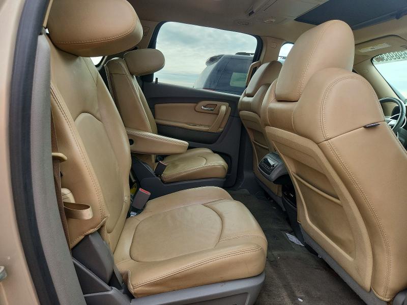 69898386 :رقم المزاد ، 1GNKRJED6BJ413982 vin ، 2011 Chevrolet Traverse مزاد بيع