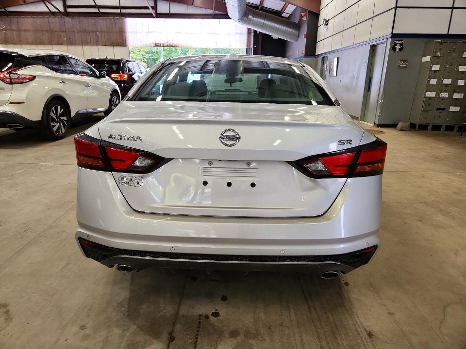 70894076 :رقم المزاد ، 1N4BL4CVXLC175556 vin ، 2020 Nissan Altima مزاد بيع