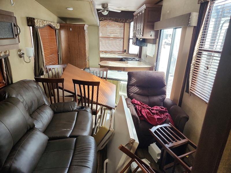 Продажа на аукционе авто 2016 Dutchman Retreat 39fk, vin: 4YDT39F29GW260290, номер лота: 68282016