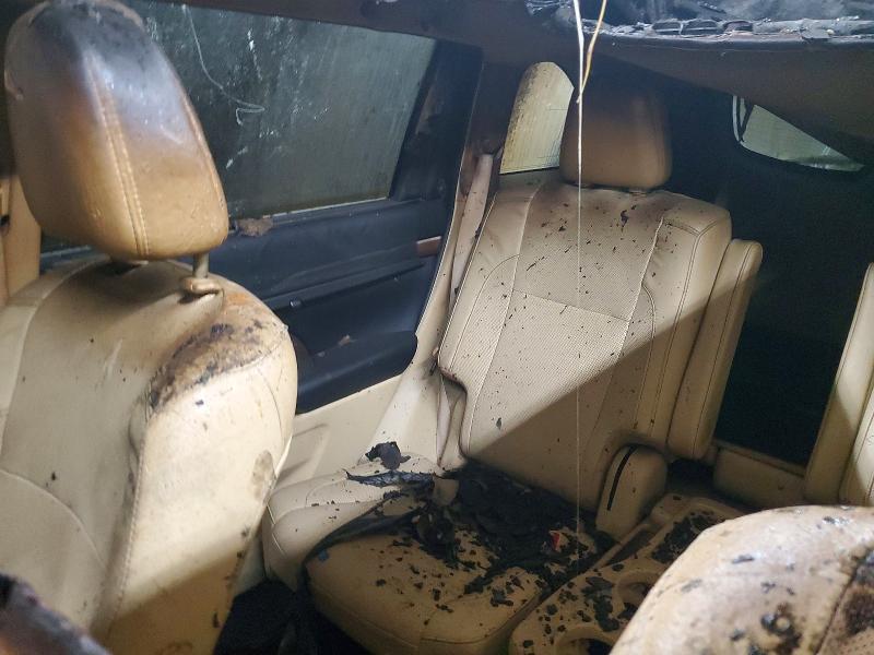 Продажа на аукционе авто 2019 Toyota Highlander, vin: 5TDDZRFH4KS979644, номер лота: 67934076