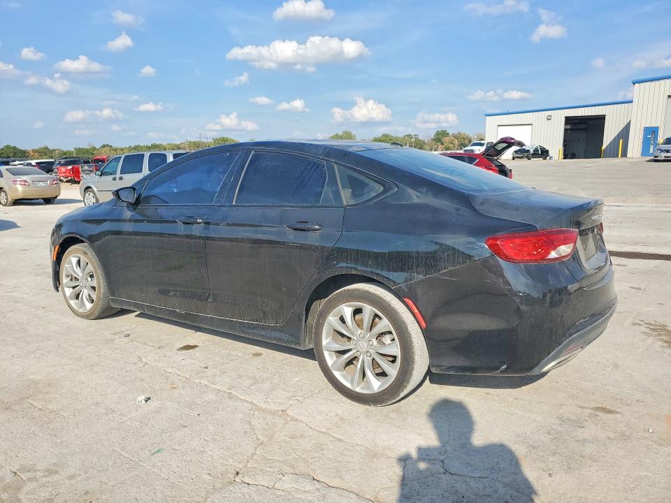 70312776 :رقم المزاد ، 1C3CCCBG5FN514913 vin ، 2015 Chrysler 200 مزاد بيع