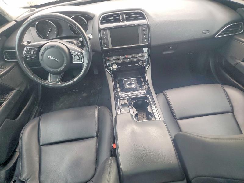 Продаж на аукціоні авто 2018 Jaguar Xe, vin: SAJAD4FX7JCP34561, номер лоту: 69654346