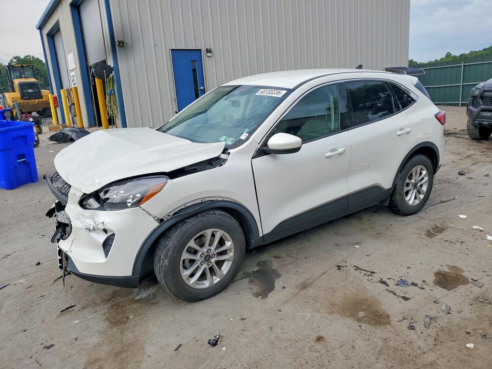 68185336 :رقم المزاد ، 1FMCU9G6XLUC15815 vin ، 2020 Ford Escape مزاد بيع
