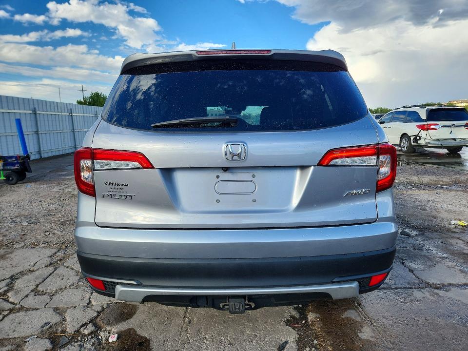 Продажа на аукционе авто 2021 Honda Pilot, vin: 5FNYF6H5XMB102885, номер лота: 68077346
