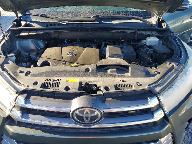 Продаж на аукціоні авто 2017 Toyota Highlander, vin: 5TDDZRFHXHS439482, номер лоту: 70750026