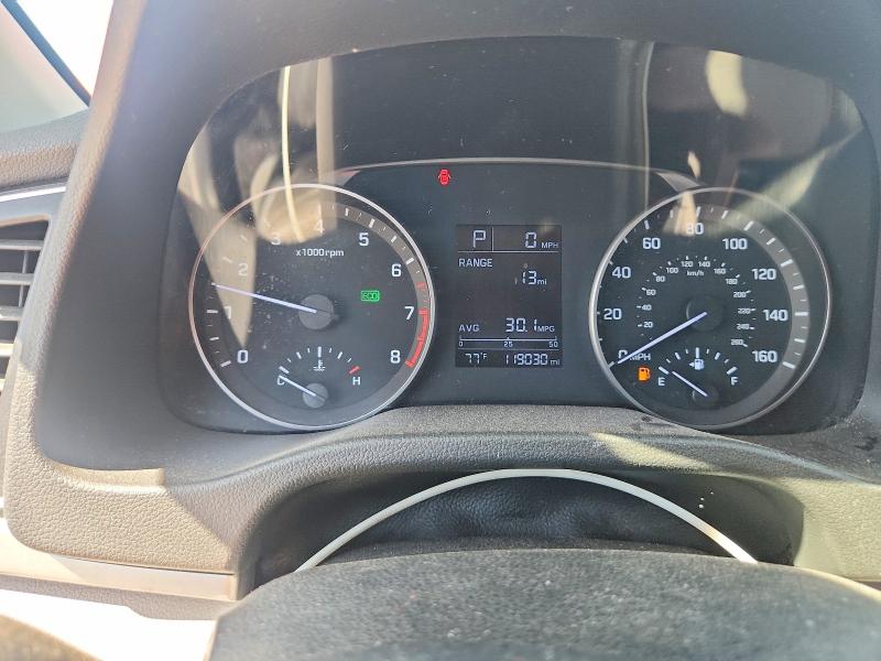 Продажа на аукционе авто 2017 Hyundai Elantra, vin: 5NPD74LF9HH190707, номер лота: 70866326