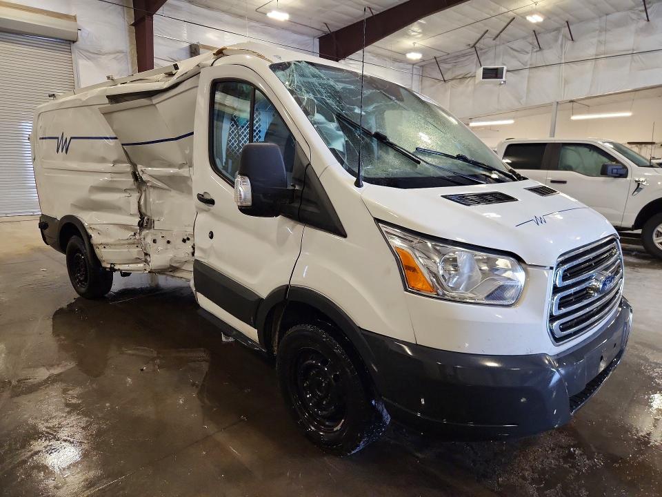 2018 Ford Transit მანქანა იყიდება აუქციონზე, vin: 1FTYR2ZG2JKB14558, აუქციონის ნომერი: 69594426