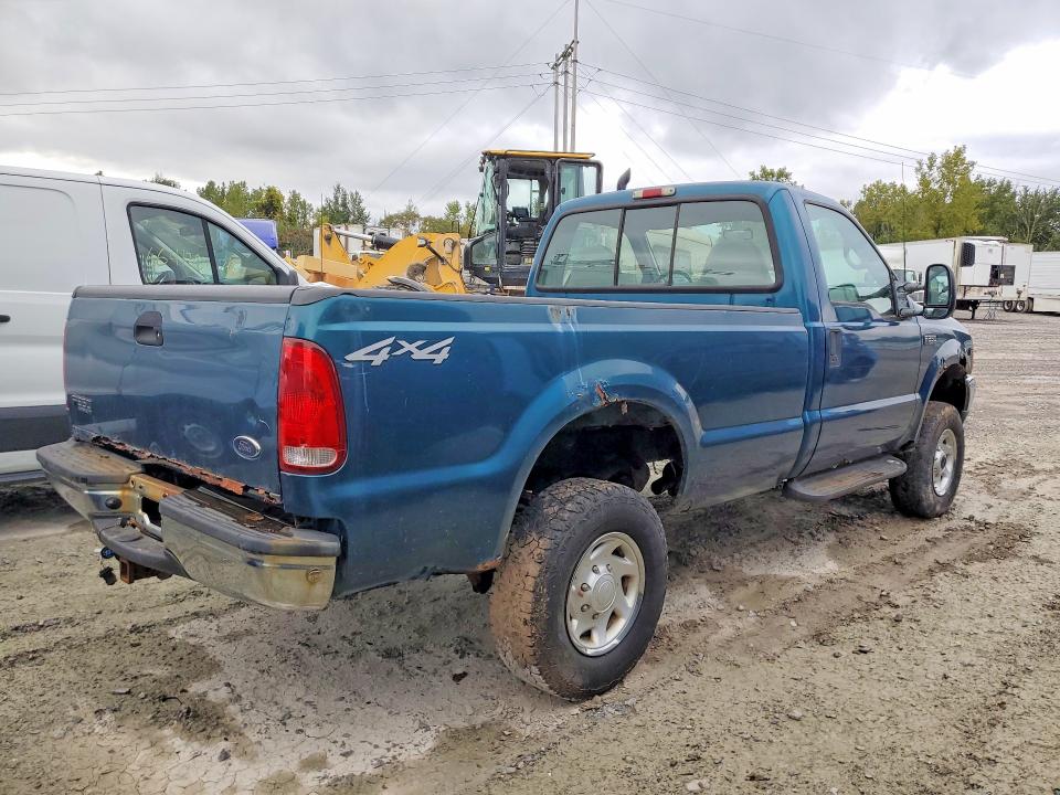 70596076 :رقم المزاد ، 3FTSF31S01MA64174 vin ، 2001 Ford F350 مزاد بيع