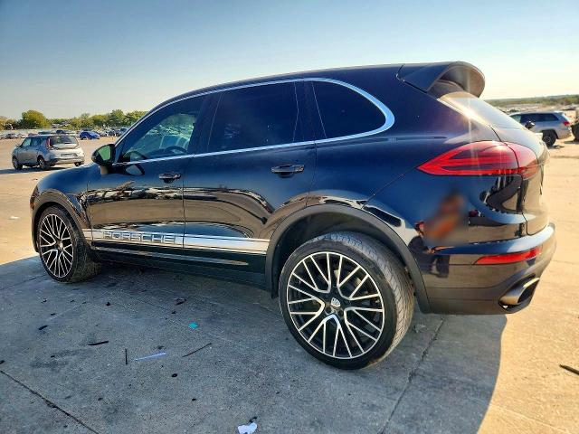 67182196 :رقم المزاد ، WP1AA2A22GLA02336 vin ، 2016 Porsche Cayenne مزاد بيع