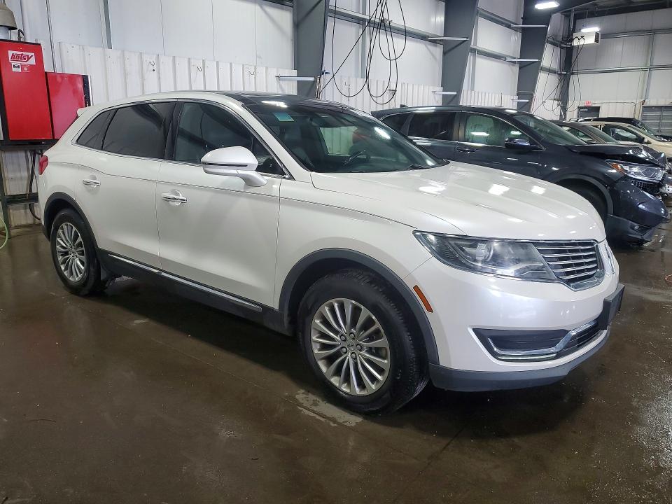 Продажа на аукционе авто 2016 Lincoln Mkx, vin: 2LMTJ8KR4GBL27708, номер лота: 69129796
