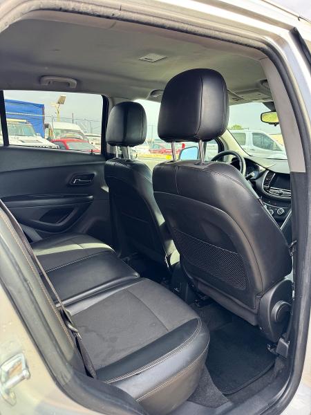 67721676 :رقم المزاد ، KL7CJPSM8MB374334 vin ، 2021 Chevrolet Trax مزاد بيع