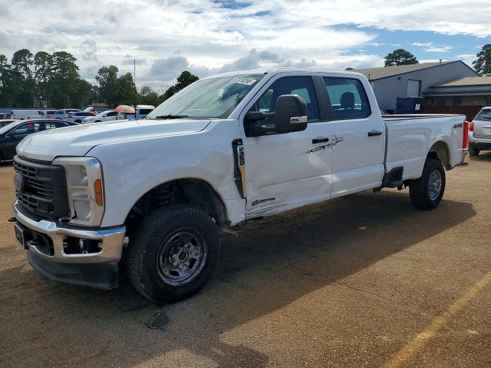 67376286 :رقم المزاد ، 1FT8W3BT7SED13501 vin ، 2025 Ford F350 مزاد بيع