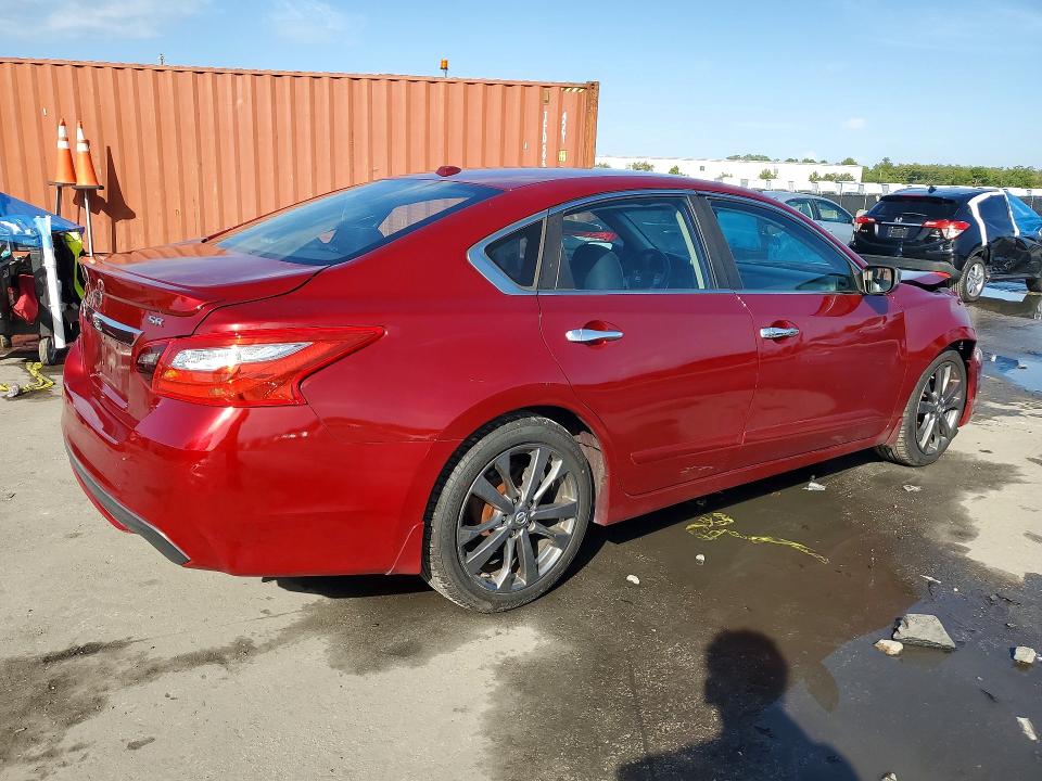 Продаж на аукціоні авто 2018 Nissan Altima, vin: 1N4AL3AP2JC295696, номер лоту: 69506736