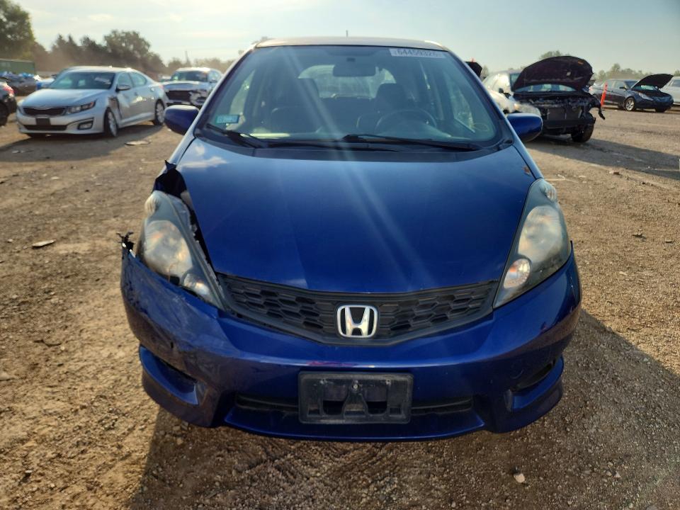 2013 Honda Fit მანქანა იყიდება აუქციონზე, vin: JHMGE8H55DC069347, აუქციონის ნომერი: 64459326