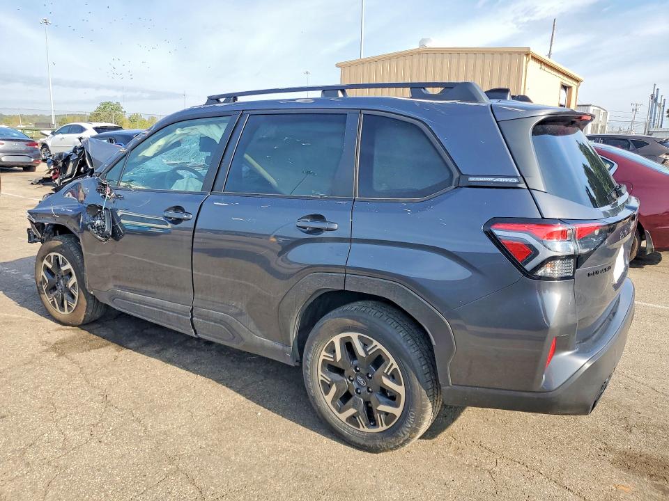 67504686 :رقم المزاد ، JF2SLDBC2SH483754 vin ، 2025 Subaru Forester مزاد بيع