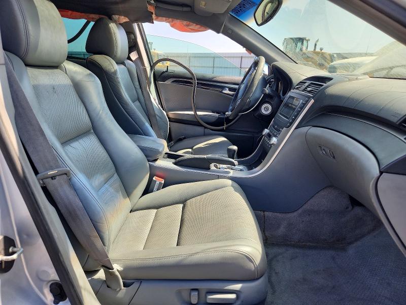 67464206 :رقم المزاد ، 19UUA66235A002368 vin ، 2005 Acura Tl مزاد بيع