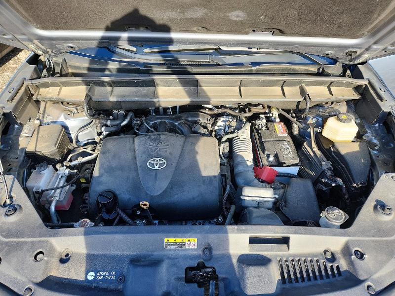 67417346 :رقم المزاد ، 5TDGZRBH9NS212735 vin ، 2026 Toyota Highlander مزاد بيع