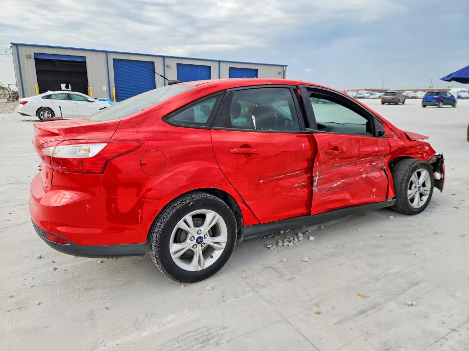 67872426 :رقم المزاد ، 1FADP3F24EL451905 vin ، 2014 Ford Focus مزاد بيع
