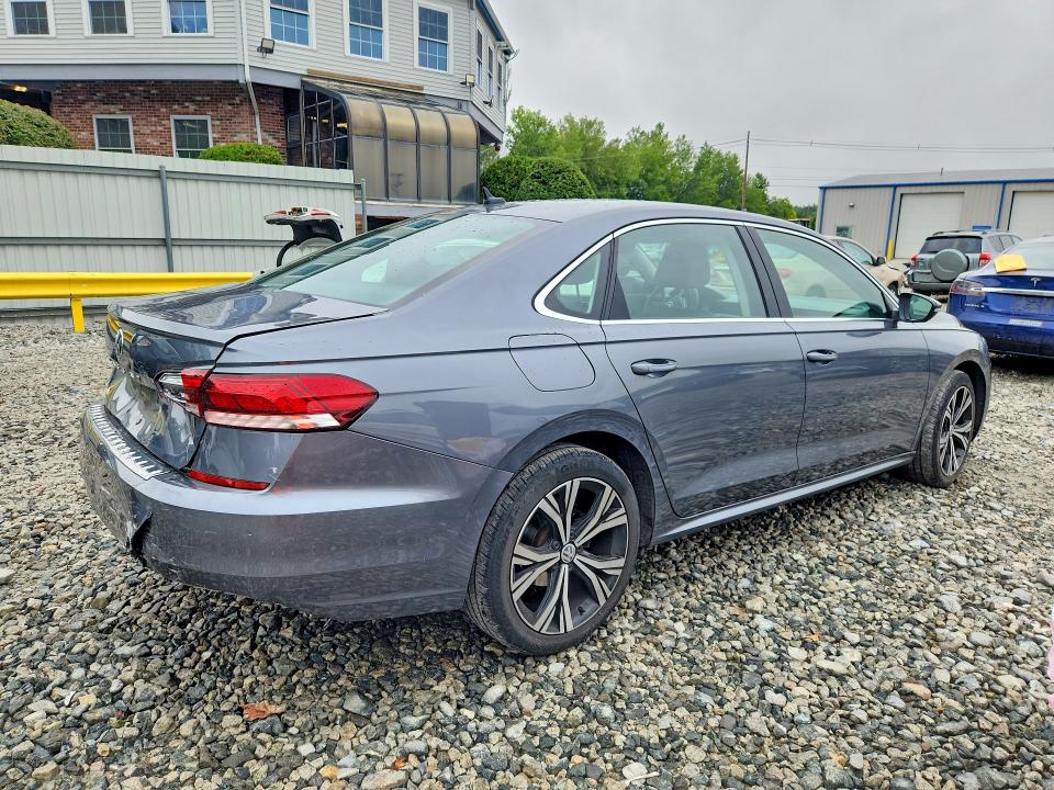67210226 :رقم المزاد ، 1VWSA7A30NC004351 vin ، 2022 Volkswagen Passat مزاد بيع