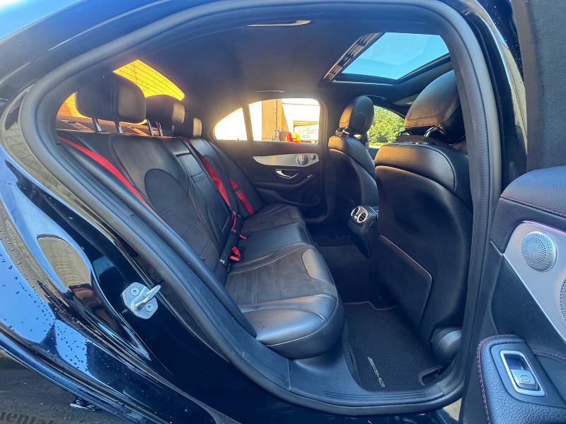 69365316 :رقم المزاد ، 55SWF6EB0KU288644         vin ، 2019 Mercedes-benz C مزاد بيع