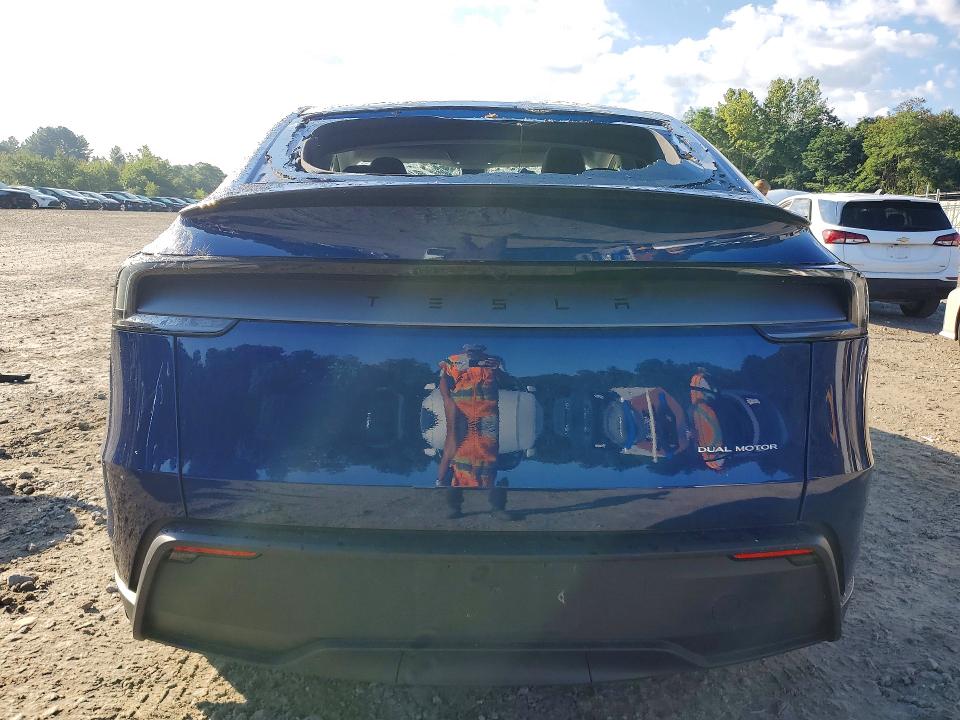 2026 Tesla Model Y მანქანა იყიდება აუქციონზე, vin: 7SAYGDEE2TA442780, აუქციონის ნომერი: 67773526