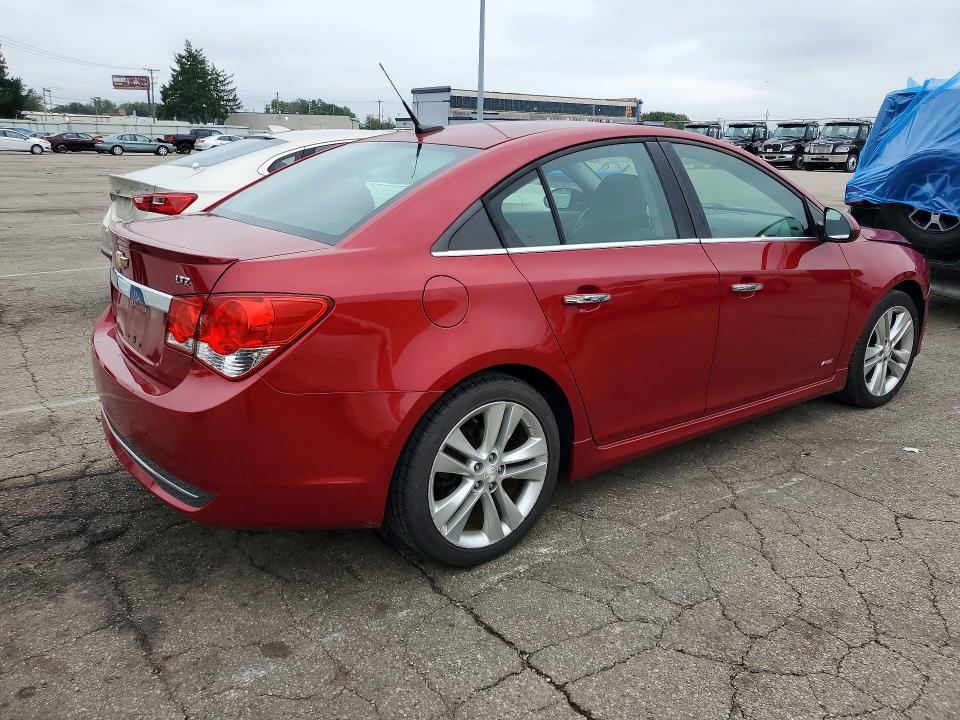 70044006 :رقم المزاد ، 1G1PG5SB9E7230374 vin ، 2014 Chevrolet Cruze مزاد بيع