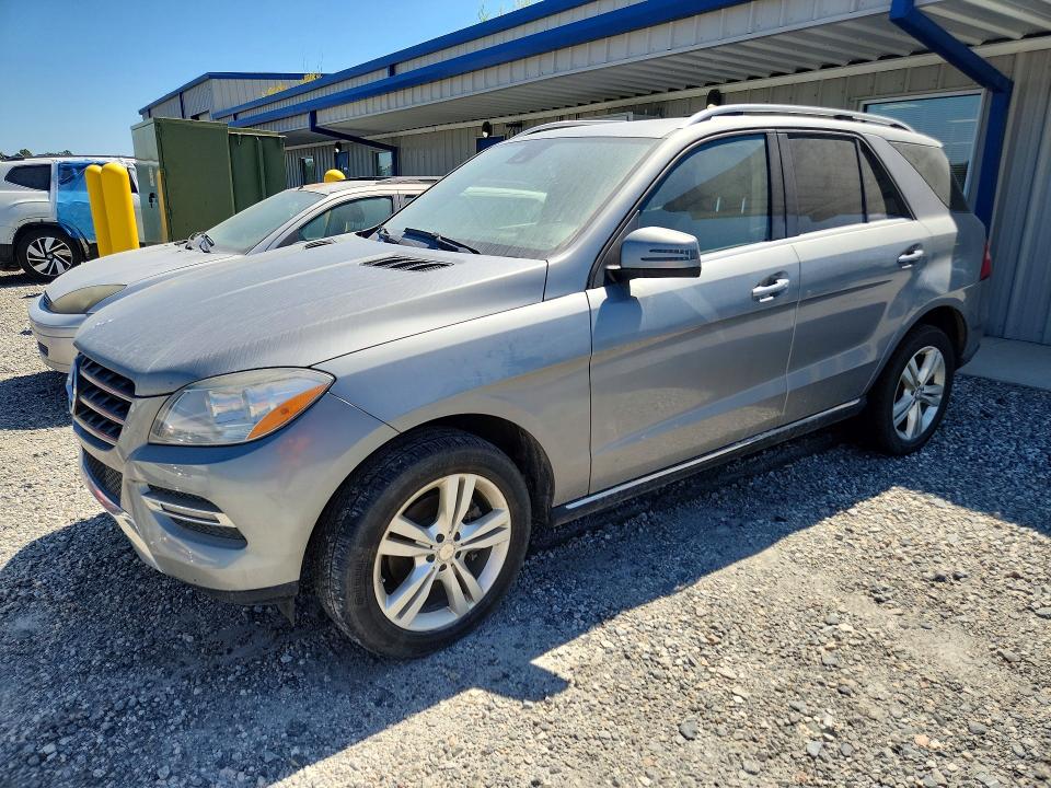 Auction sale of the 2015 Mercedes-benz Ml, vin: 4JGDA5JBXFA479327, lot number: 64798036