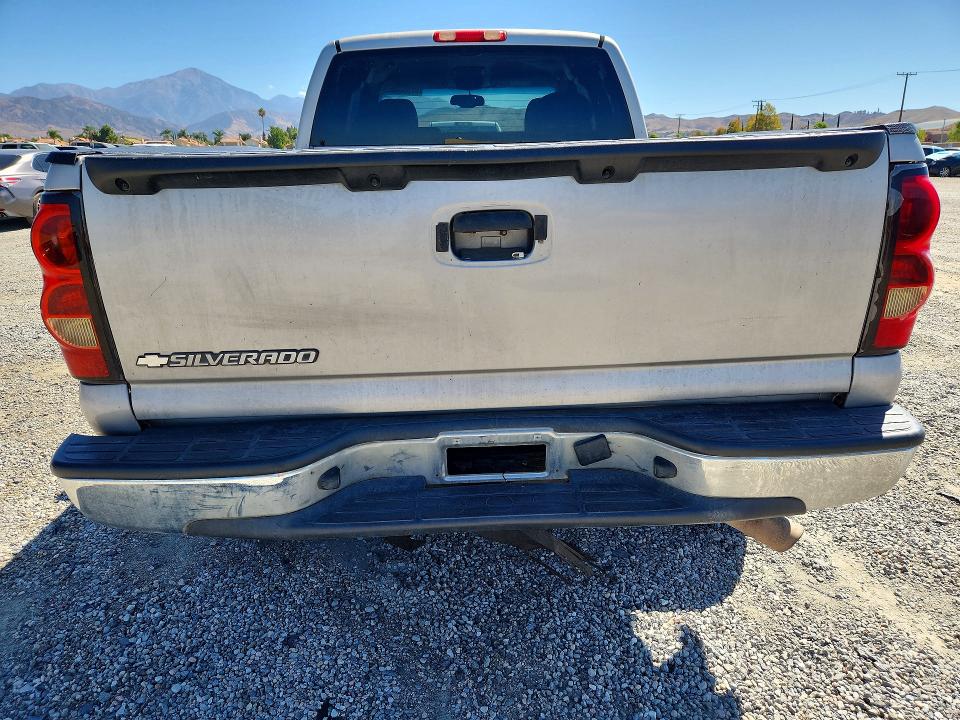 2006 Chevrolet Silverado მანქანა იყიდება აუქციონზე, vin: 2GCEC19TX61107635, აუქციონის ნომერი: 67930536