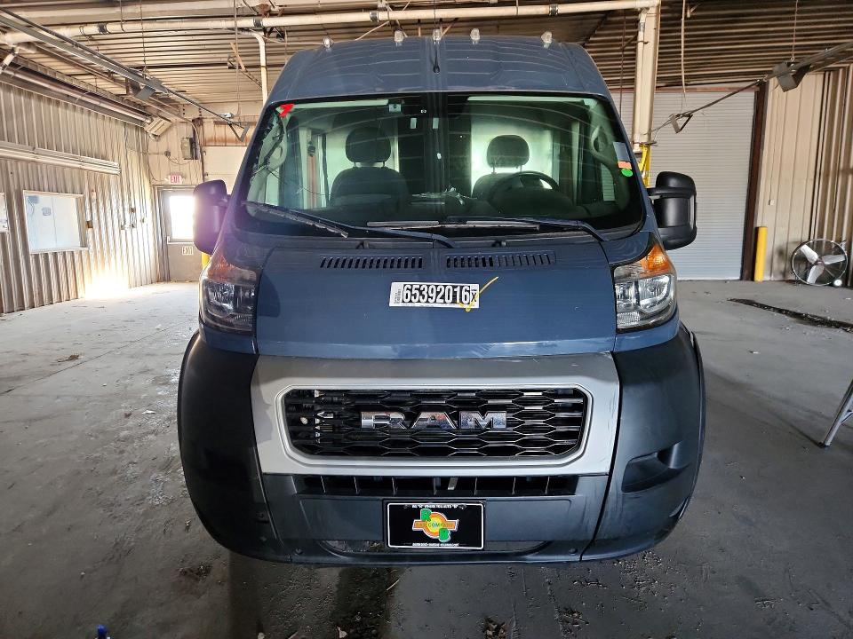 65392016 :رقم المزاد ، 3C6MRVJG8ME586340 vin ، 2021 Ram Promaster 3500 مزاد بيع
