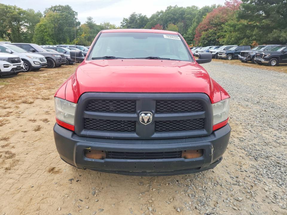 70366326 :رقم المزاد ، 3C6LR4AT4JG282229 vin ، 2018 Ram 2500 مزاد بيع