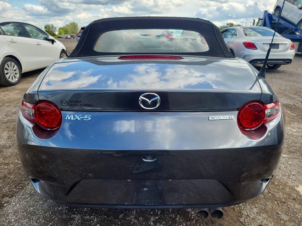 64185326 :رقم المزاد ، JM1NDAB70M0453888 vin ، 2021 Mazda Mx-5 Miata مزاد بيع