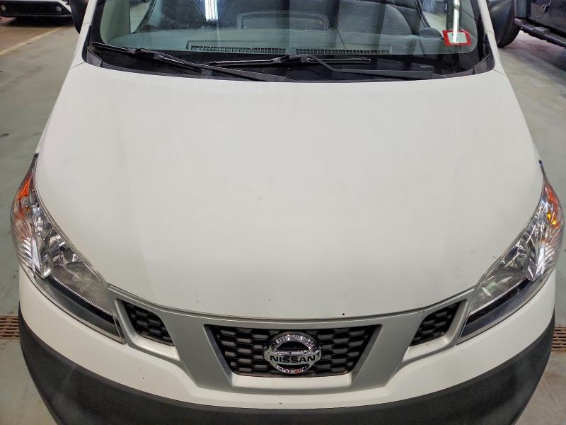 70165706 :رقم المزاد ، 3N6CM0KN9FK710541 vin ، 2015 Nissan Nv200 مزاد بيع