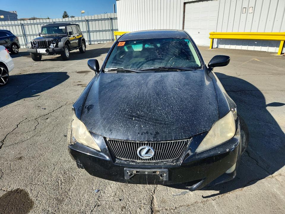 67524906 :رقم المزاد ، JTHBK262X85058329 vin ، 2008 Lexus Is 250 مزاد بيع
