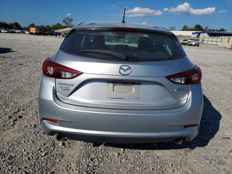 2018 Mazda 3 მანქანა იყიდება აუქციონზე, vin: 3MZBN1L34JM181430, აუქციონის ნომერი: 68304096