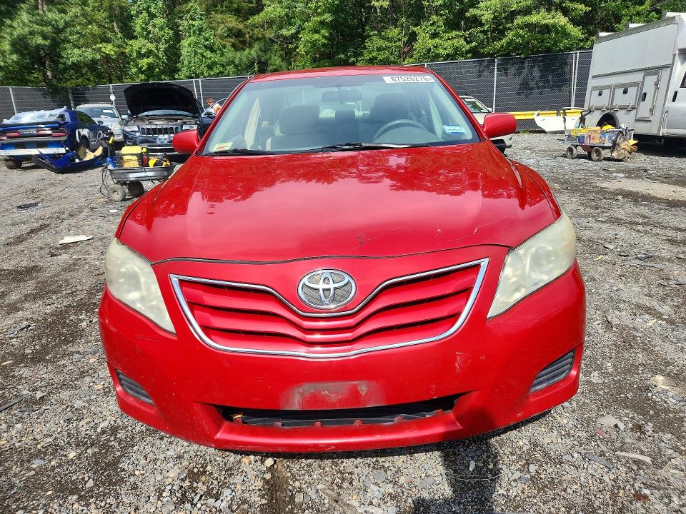 2011 Toyota Camry მანქანა იყიდება აუქციონზე, vin: 4T1BF3EK4BU648063, აუქციონის ნომერი: 67526276